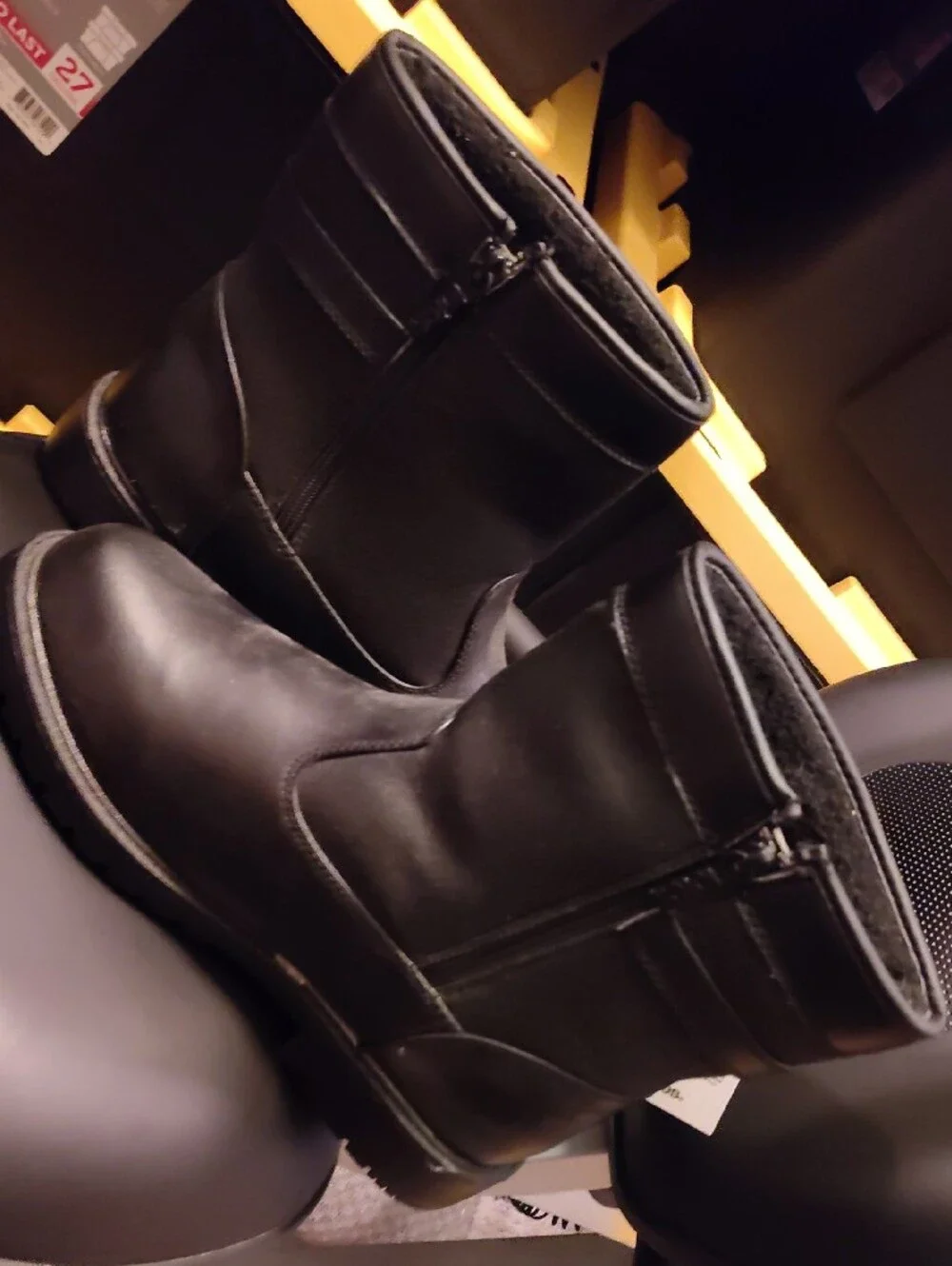 totes Black Waterproof Men's Short Rain & Snow Boots